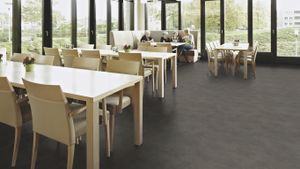Forbo Eternal de Luxe Comfort "3155 Dark Concrete Tile"